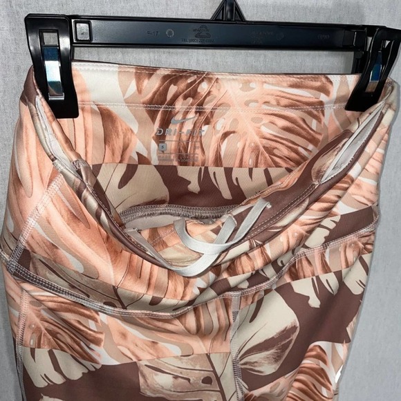 Nike Women's Dri-Fit Crop Leggings Botanical palm print M - Picture 4 of 12